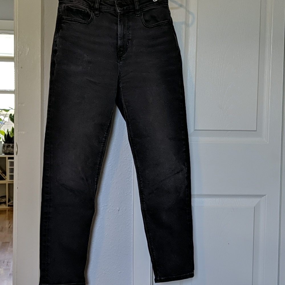 American Eagle Mom Jeans size 0 Short